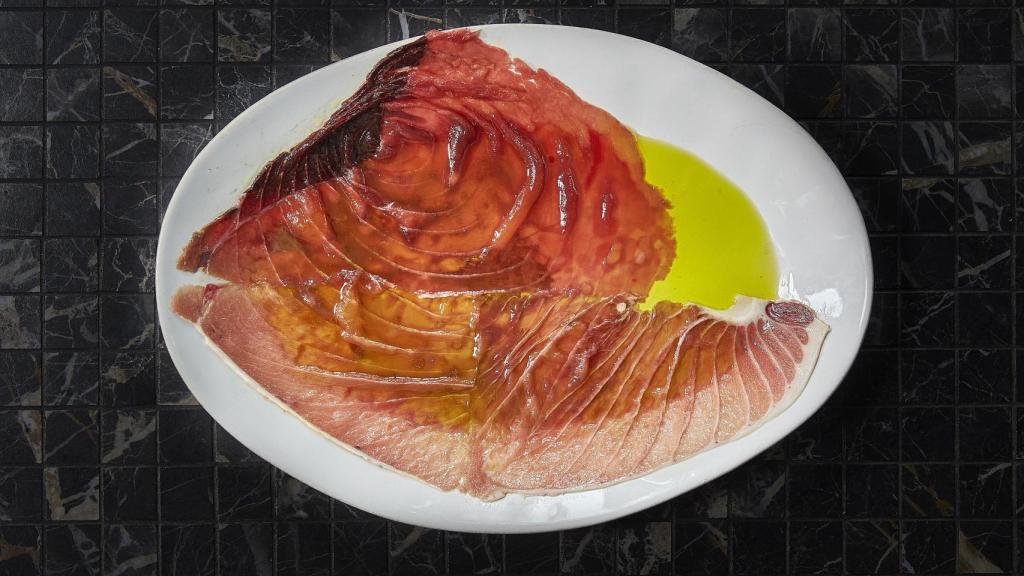 El carpaccio de chuletón de atún de Dani García en Lobito de Mar.