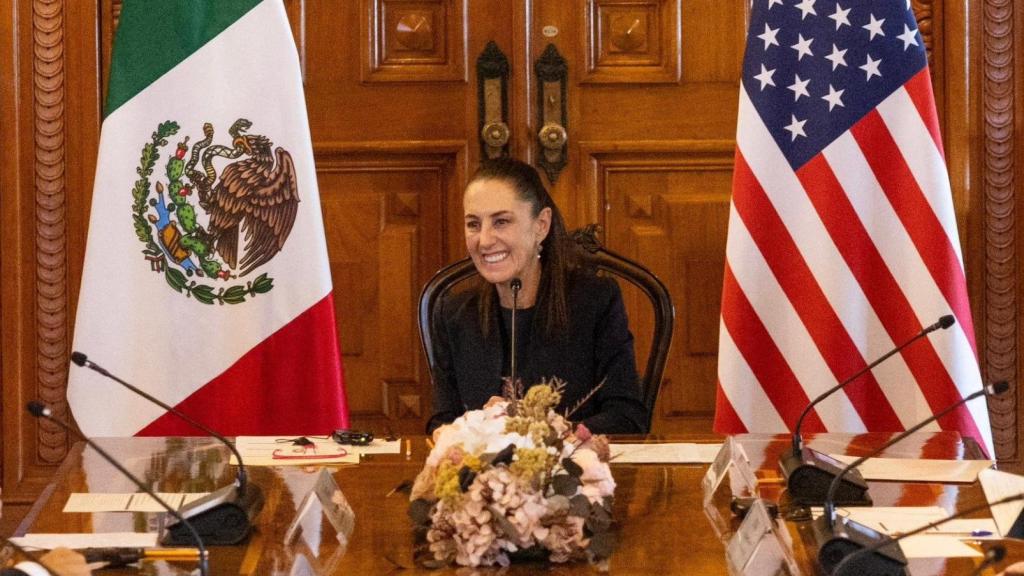 La presidenta mexicana, Claudia Sheinbaum, se reúne con representantes de EEUU.