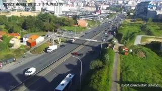 La presencia de obstáculos en Alfonso Molina provoca retenciones en A Coruña