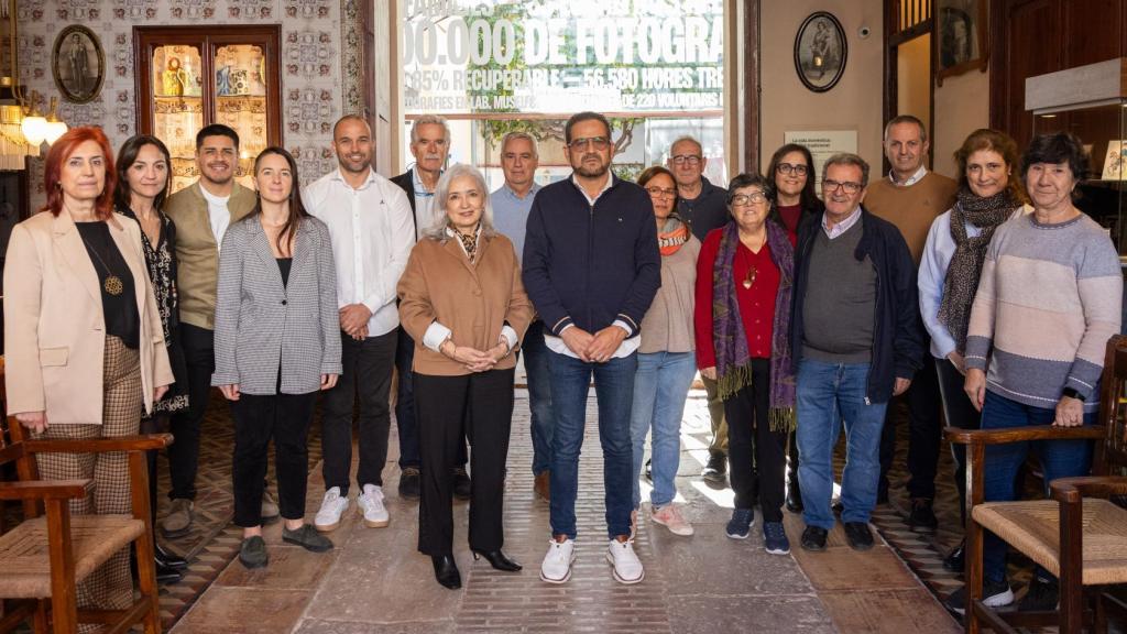 Representantes de las instituciones beneficiadas por el plan de Fundación Naturgy.