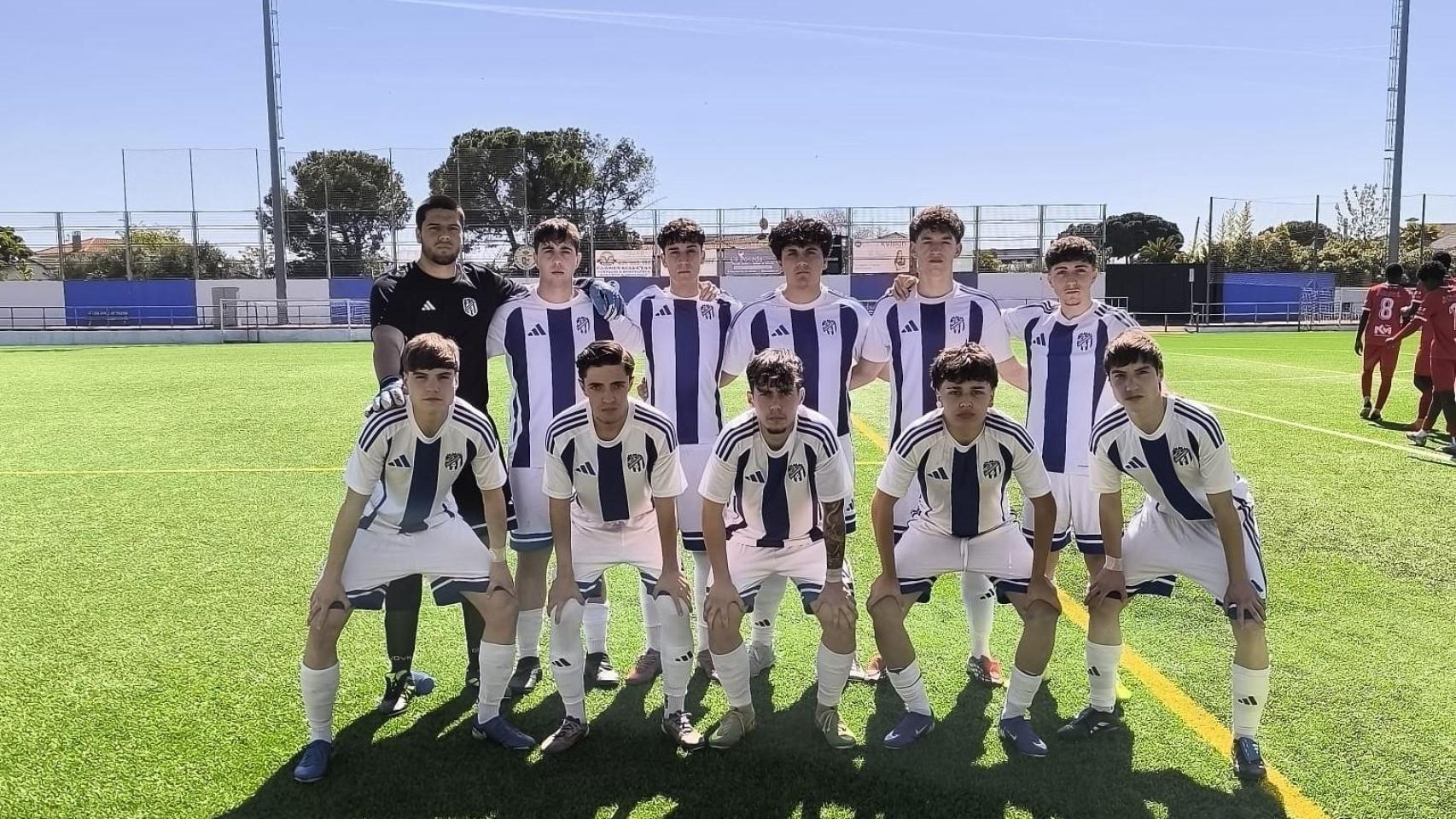 Equipo juvenil del Deportivo Carranque.
