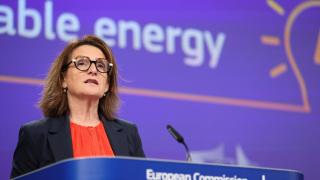 La vicepresidenta de la Comisión, Teresa Ribera, durante su rueda de prensa de este miércoles en Bruselas