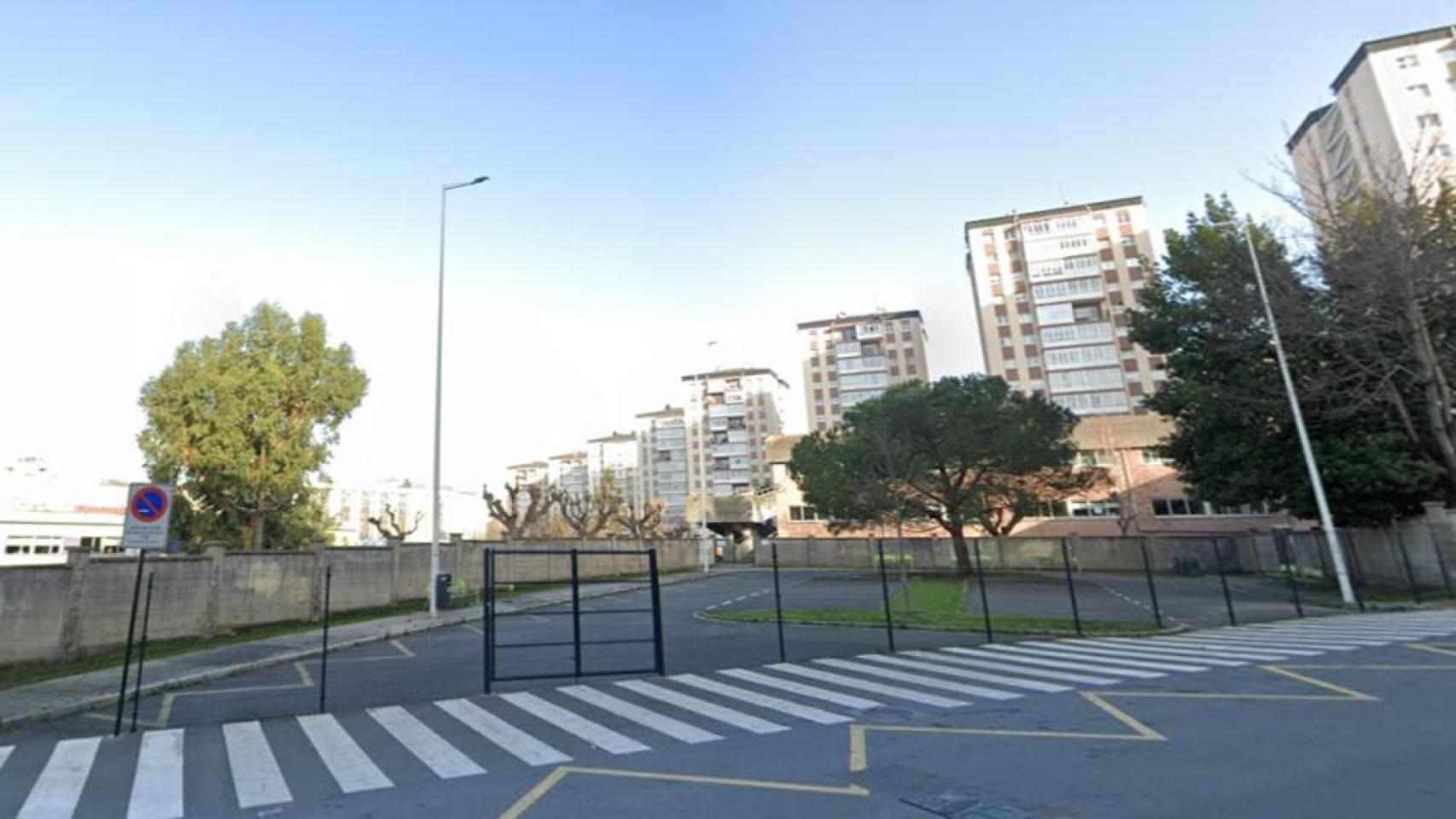 Parcela que se destinará la patio del CEE Señora do Rosario.