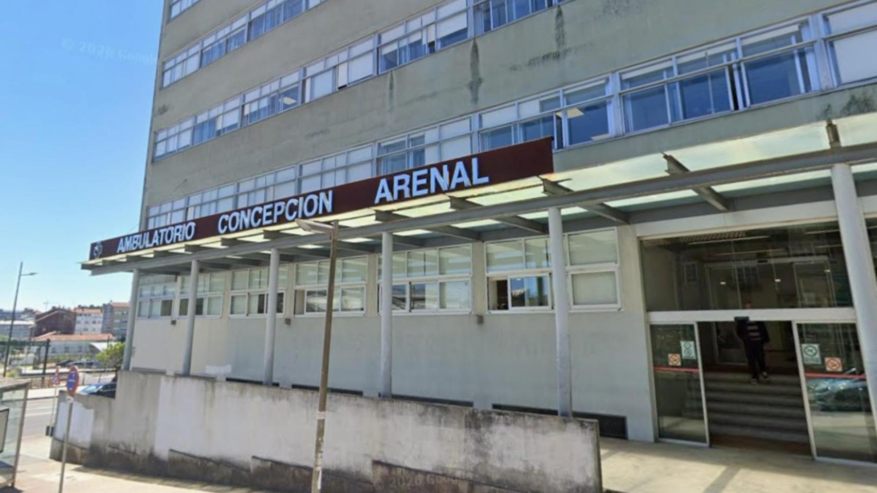 Acceso al ambulatorio Concepción Arenal de Santiago de Compostela.