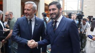 Jorge Azcón y Alejandro Nolasco, tras anunciar el acuerdo entre PP y Vox en Aragón