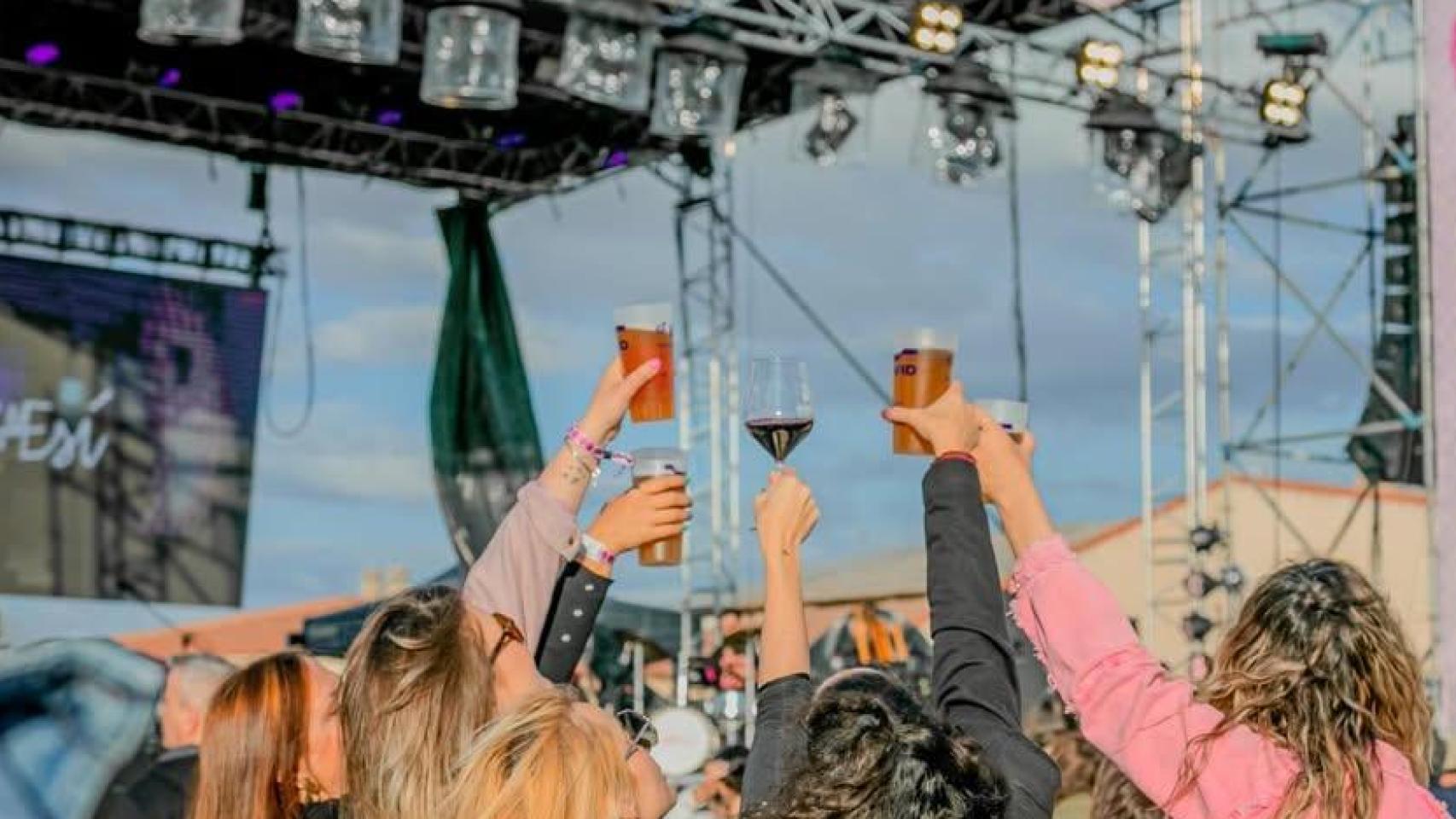 Música y vino, en Daimiel.