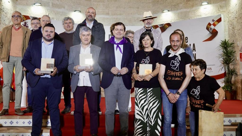 El presidente en funciones de la Junta, Alfonso Fernández Mañueco, participa en el acto de entrega de los I Premios de la Música Folk y Tradicional de Castilla y León