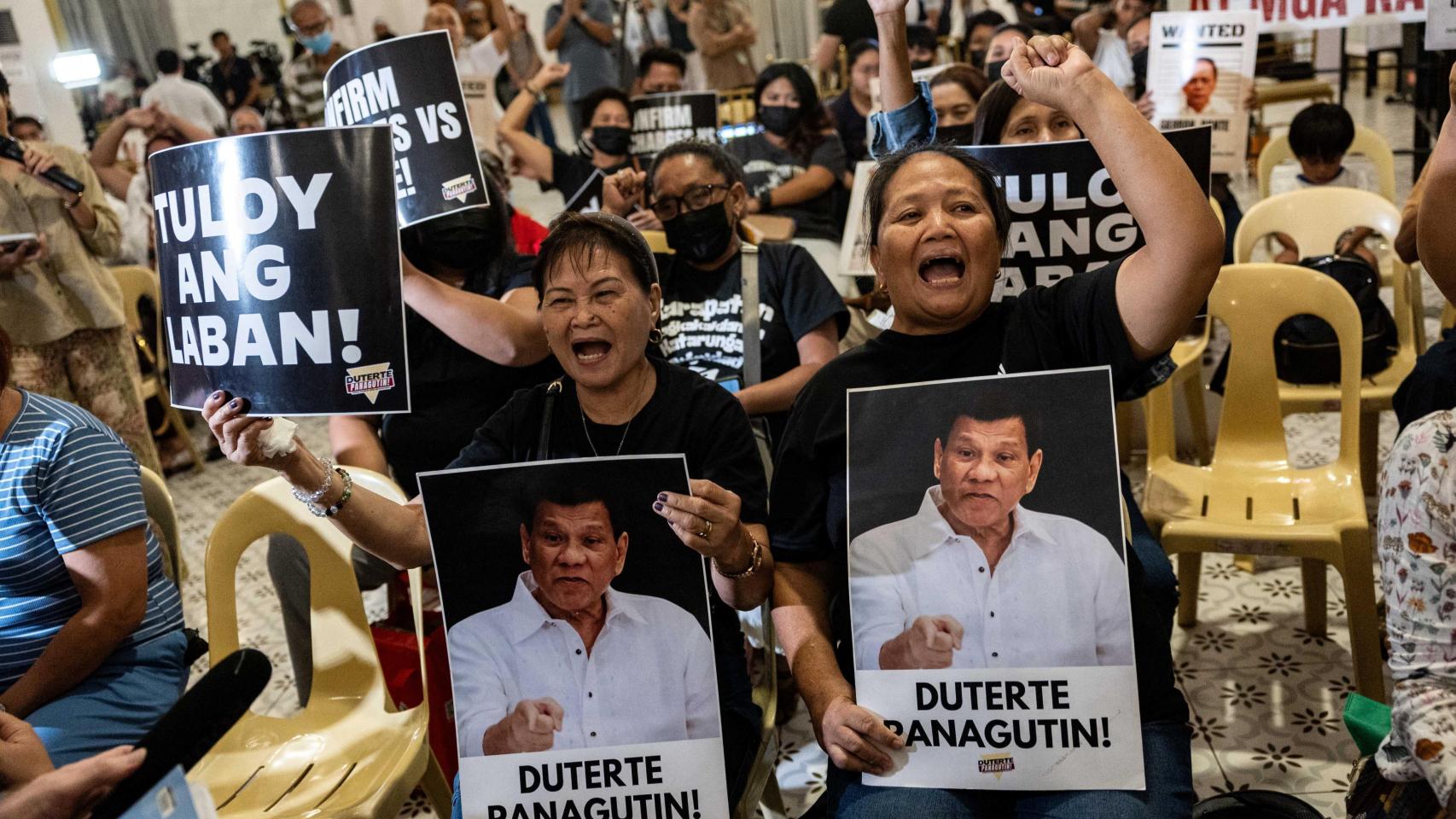 Familiares de las víctimas de la guerra contra las drogas de Rodrigo Duterte reaccionan a la decisión de la CPI de enviarle a juicio.