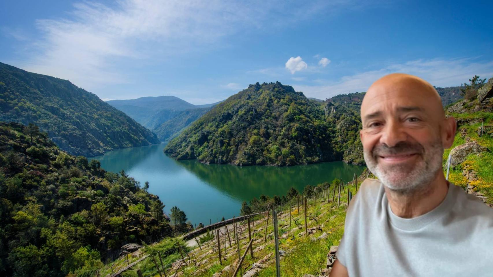 Antonio Lobato y la Ribeira Sacra de fondo
