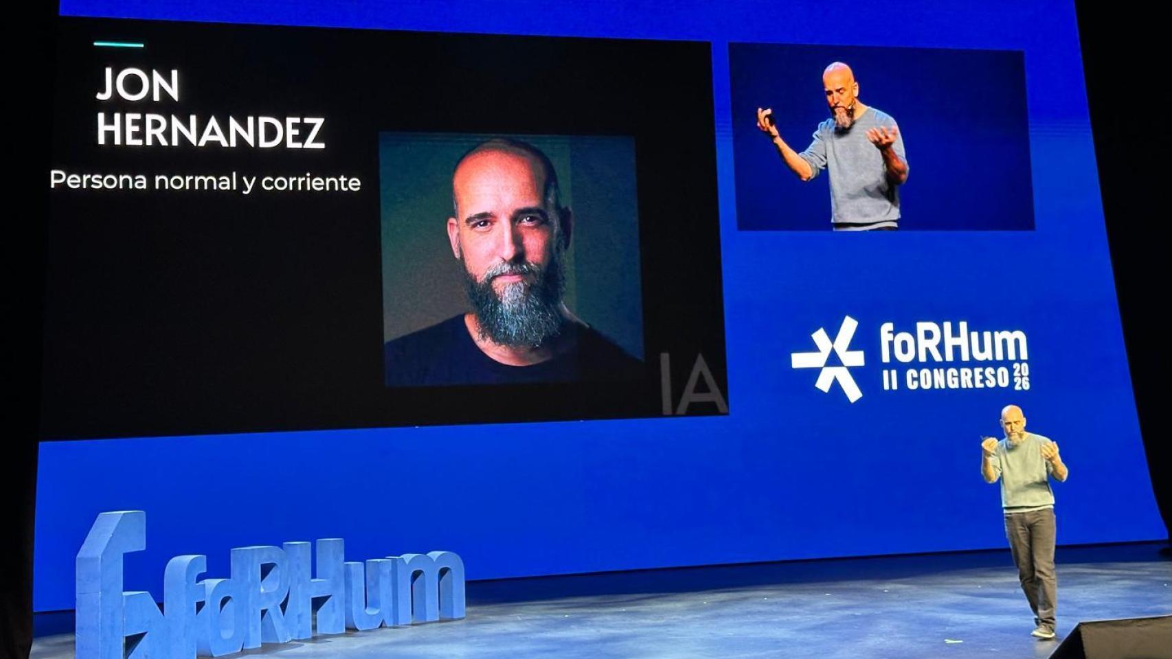 Jon Hernández en su conferencia en el II Congreso de FoRHum en Málaga.