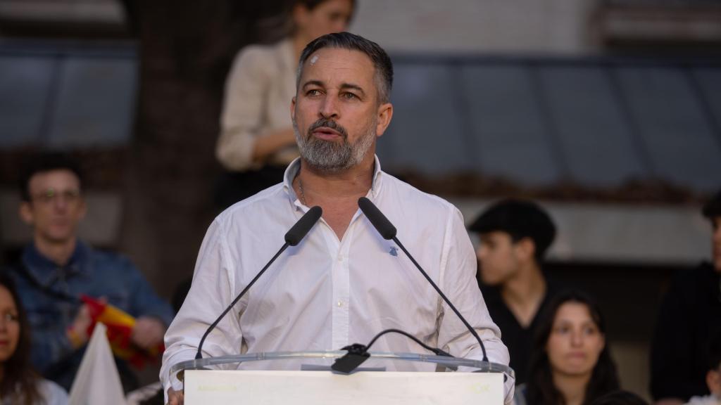Santiago Abascal, este jueves en un mitin de Vox en Huelva.