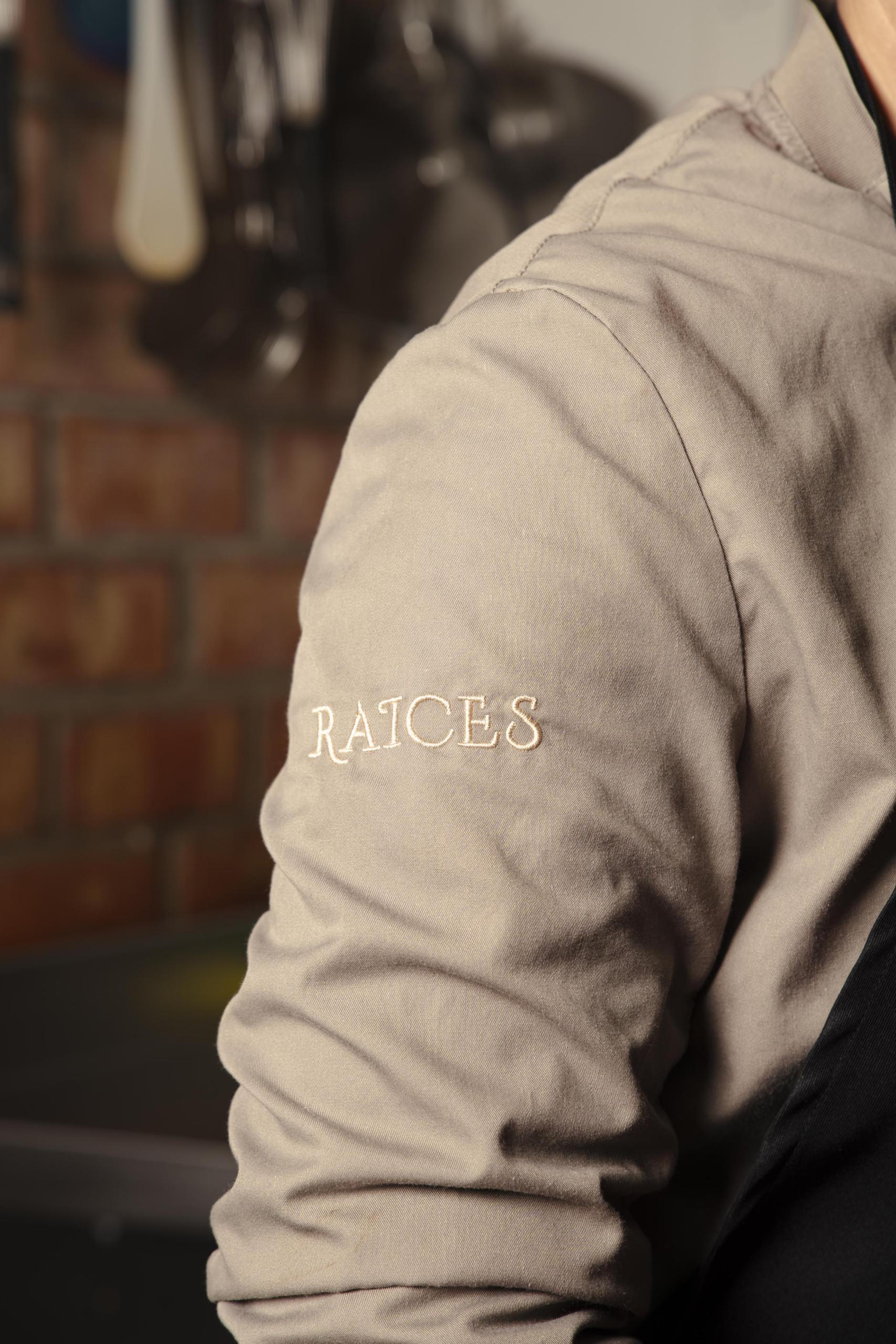 Chaquetilla de Raíces.