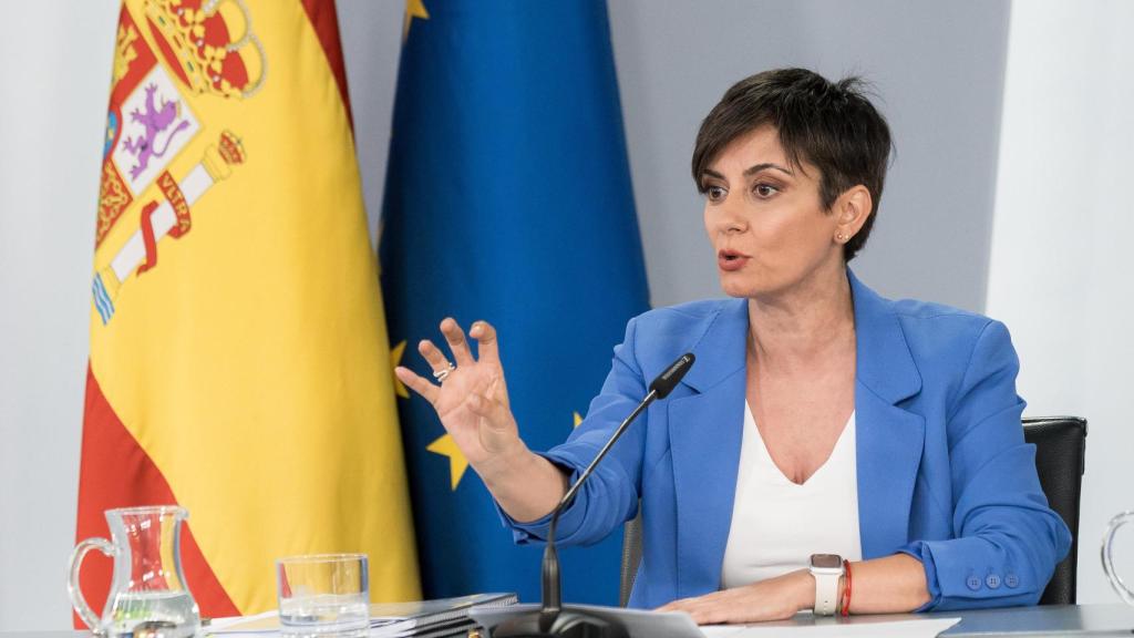 Isabel Rodríguez, ministra de Vivienda, en la rueda de prensa posterior al Consejo de Ministros.