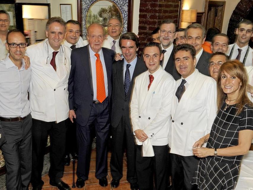 Juan Carlos I y José María Aznar durante su visita a Casa Lucio, hace unos años.