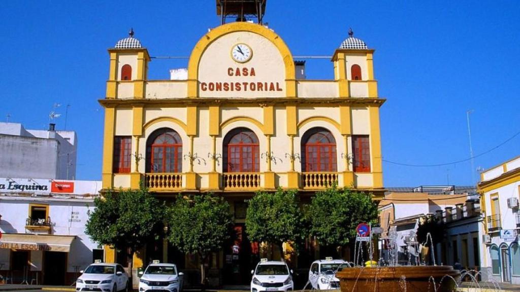 El antiguo ayuntamiento de Camas.