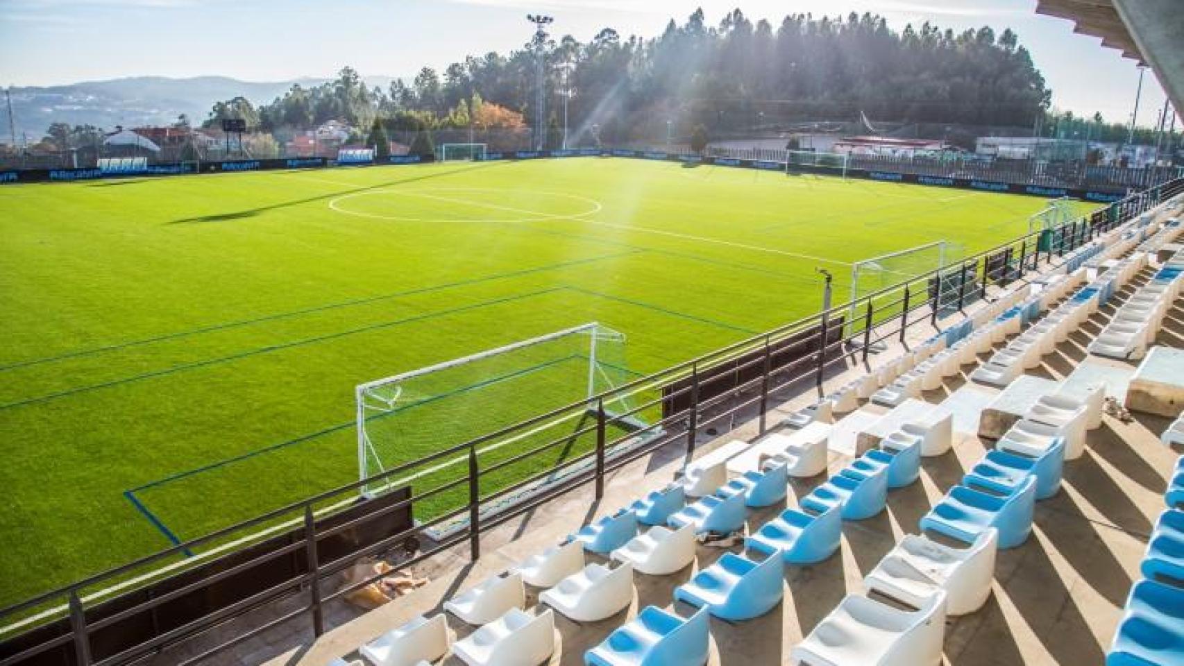 Campo de fútbol de A Madroa