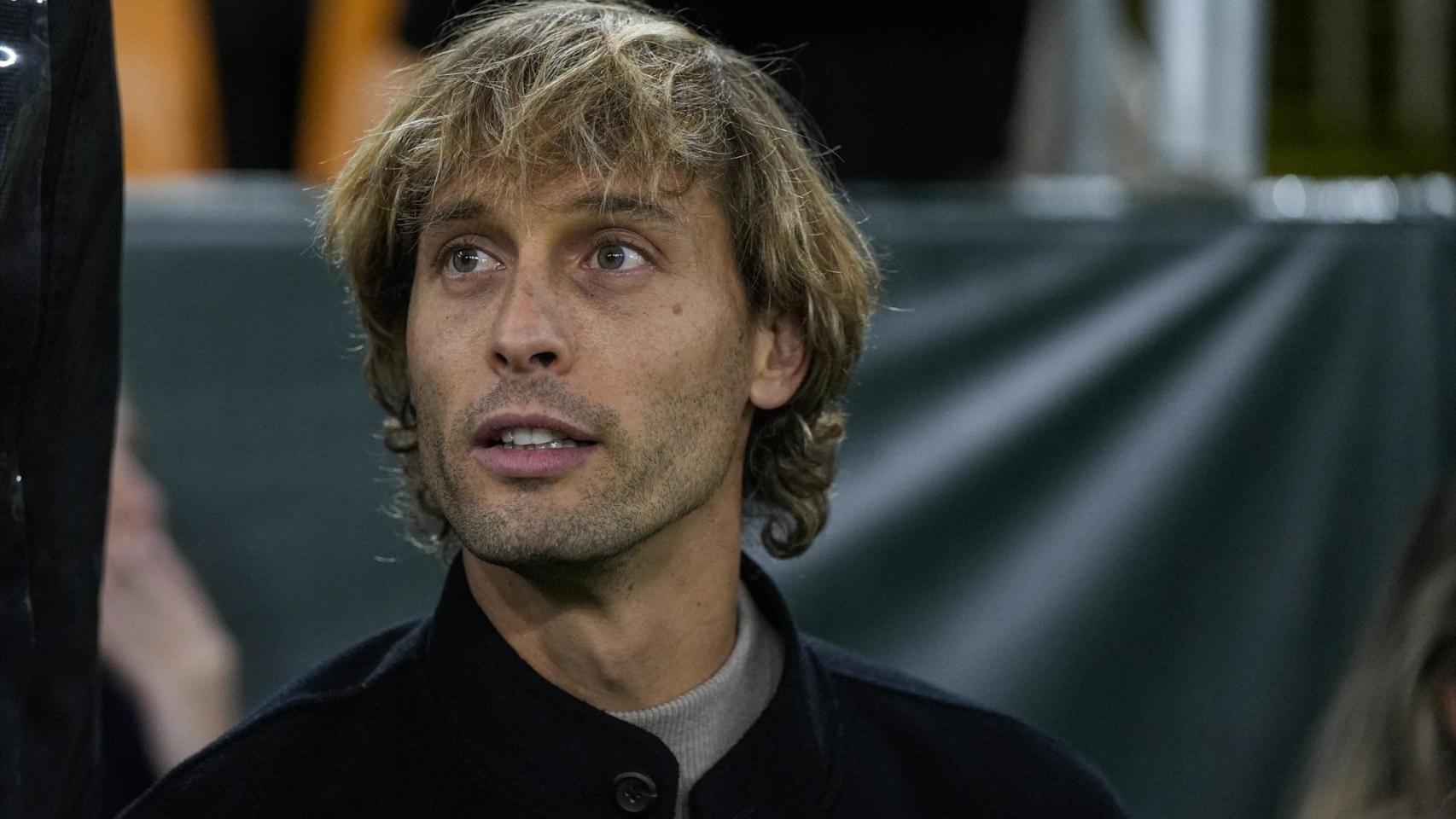 Sergio Canales, presente en las gradas de La Cartuja durante el Betis - Getafe.