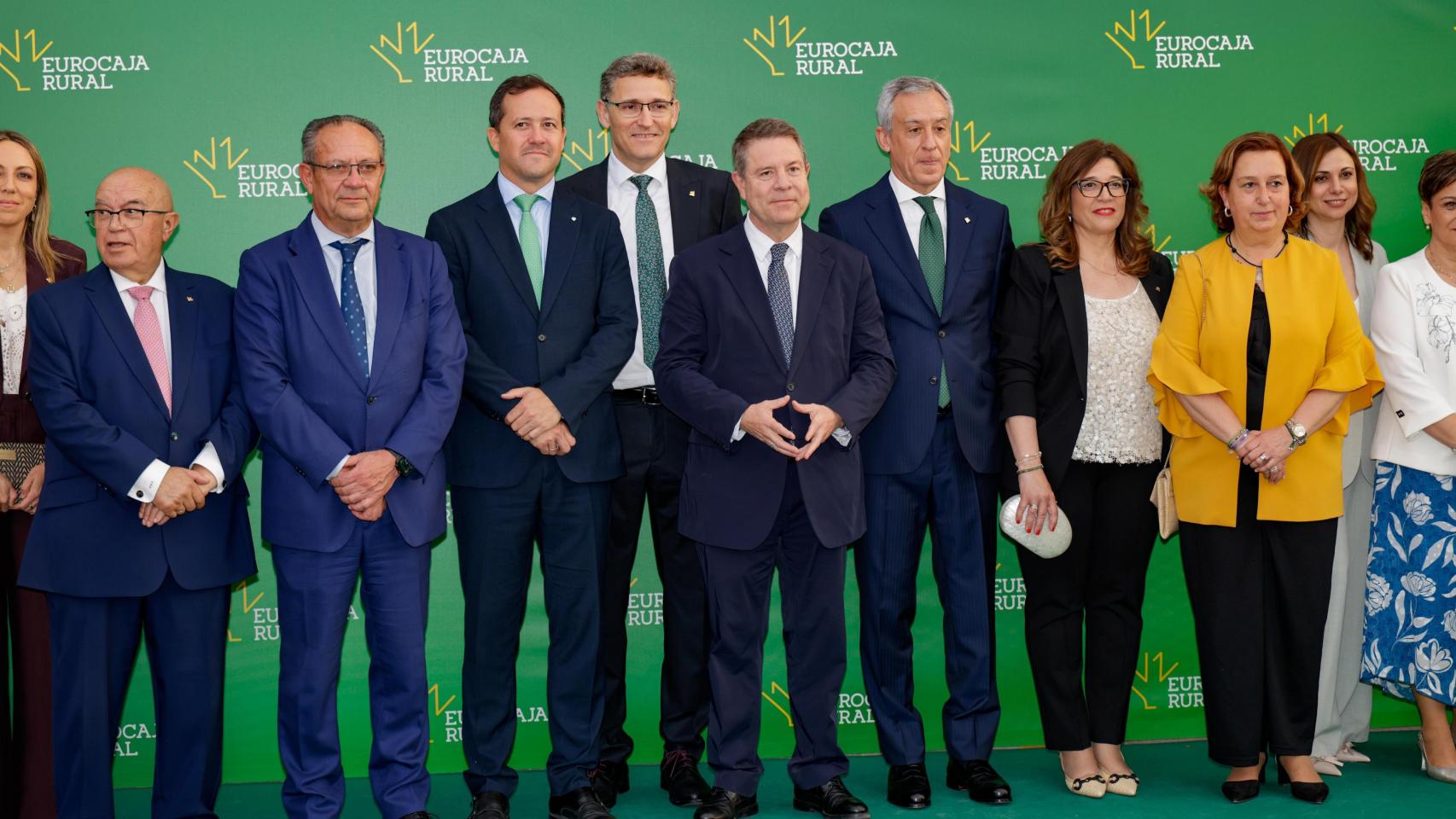 Page y Velázquez presiden la cena de hermandad de Eurocaja Rural: todas las imágenes del evento