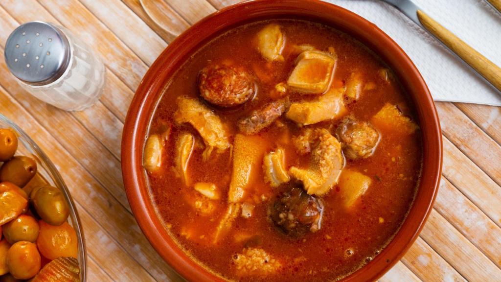 Imagen de archivo de un plato de callos