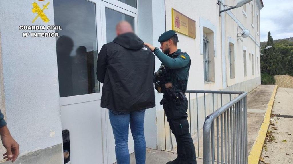 Momento de la detención por parte de la Guardia Civil. GC
