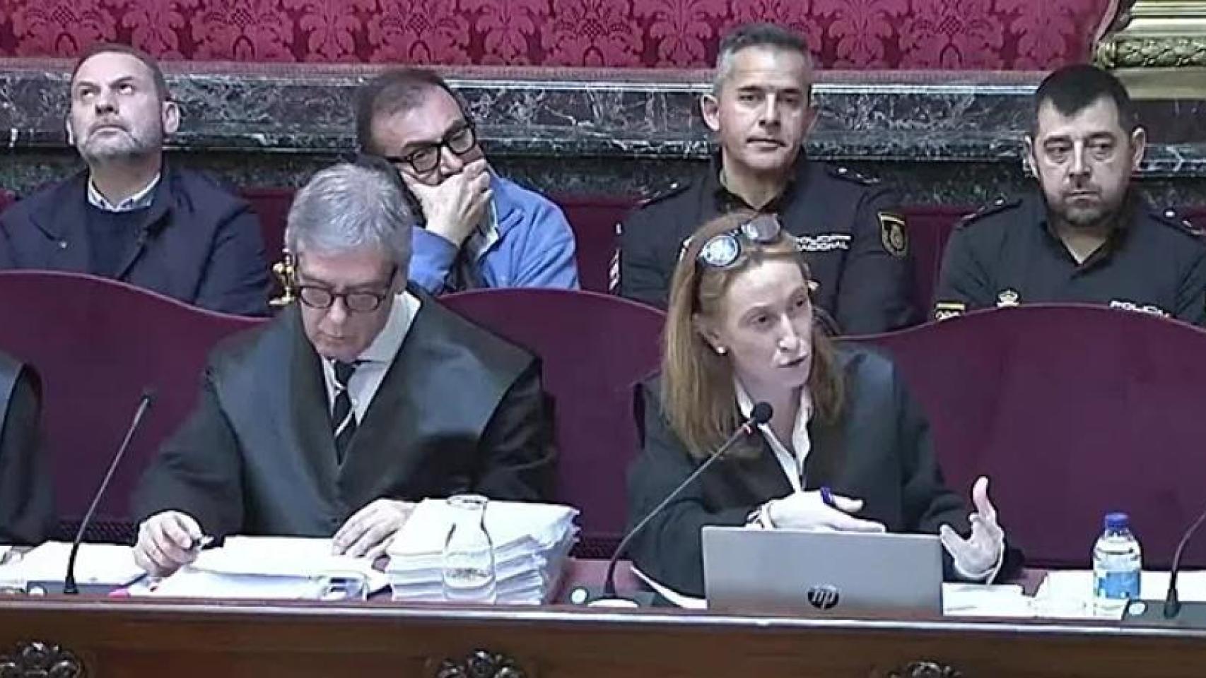 José Luis Ábalos y Koldo García en el banquillo, durante el juicio del 'caso mascarillas' en el Supremo.