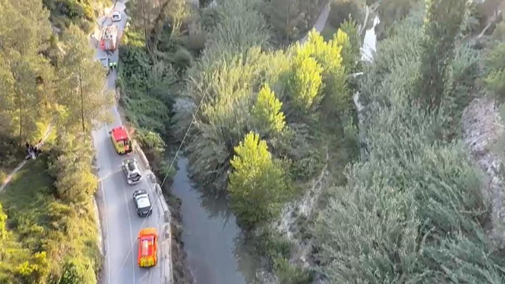 Dispositivo desplegado por el accidente en Ontinyent. EE