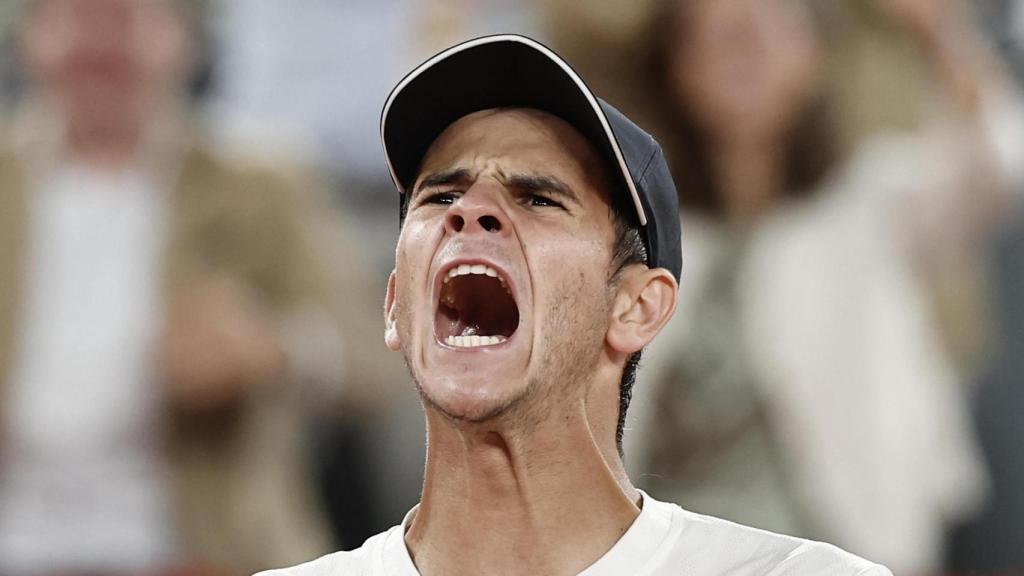 Rafa Jódar celebra su victoria frente a Fonseca en el Mutua Madrid Open.