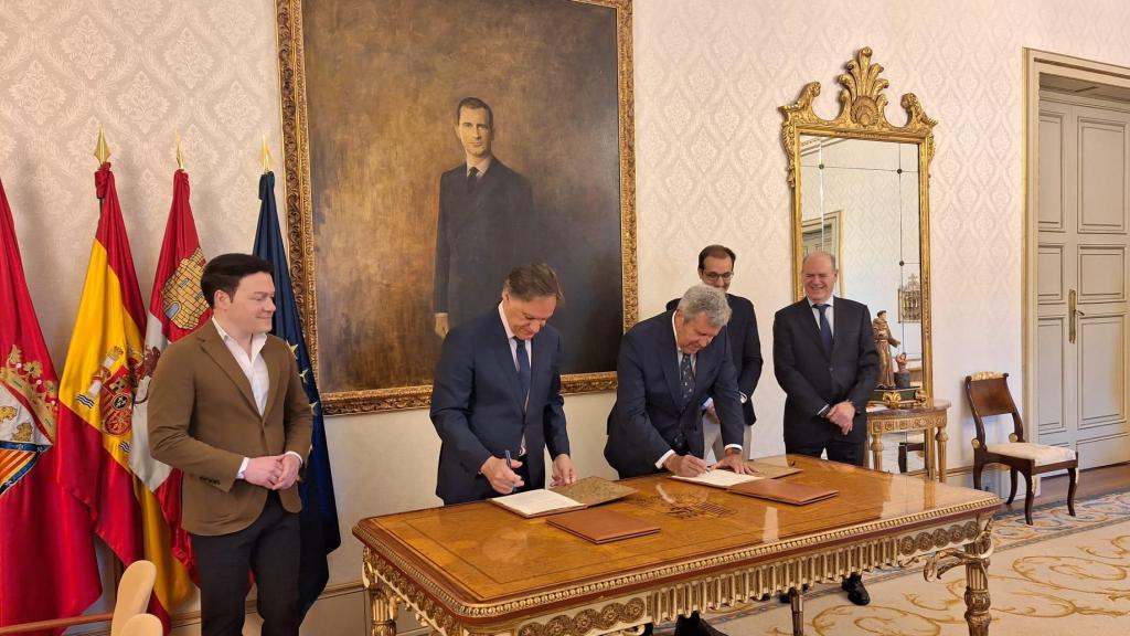 Firma del segundo convenio entre el Ayuntamiento de Salamanca y la Fundación Incyde.