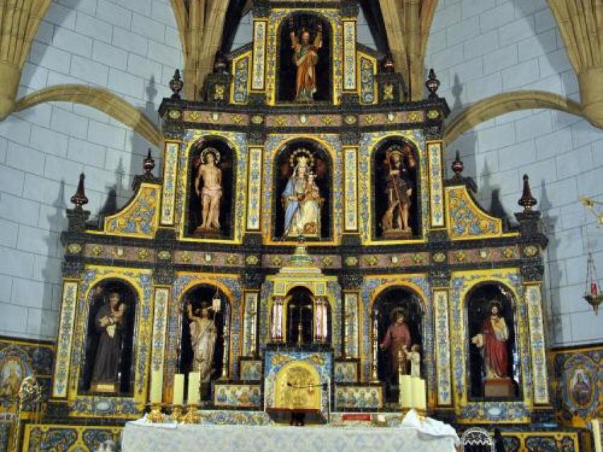 Retablo de la iglesia de San Andrés Apóstol de Castillo de Bayuela.