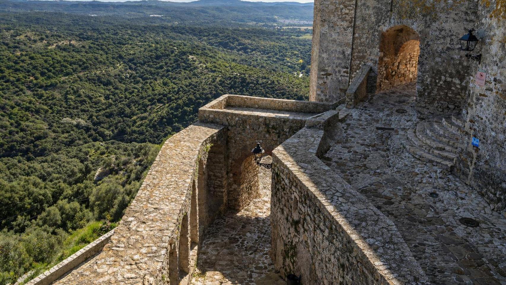 Tugasa Castillo de Castellar.