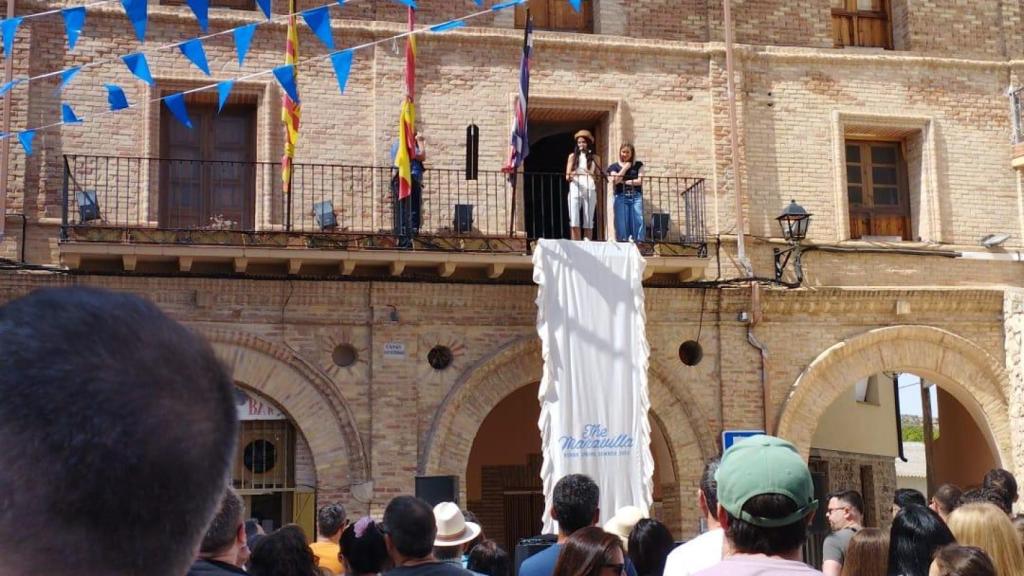 Un momento de 'The Maravilla' en la plaza de Urrea de Gaén.