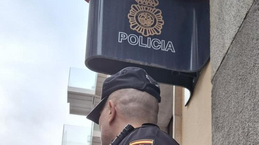 Un agente de la Policía Nacional de Valladolid.