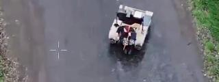 Una mujer de 77 años rescatada de la primera línea de la guerra por un dron terrestre
