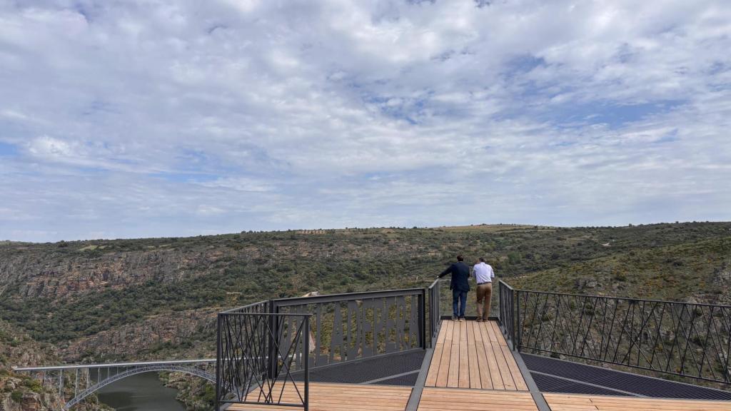 Imagen del nuevo mirador en Villadepera (Zamora).