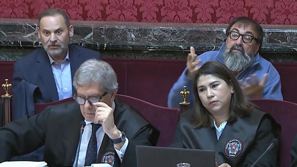 Ábalos y Koldo durante la sesión del martes en el Tribunal Supremo.