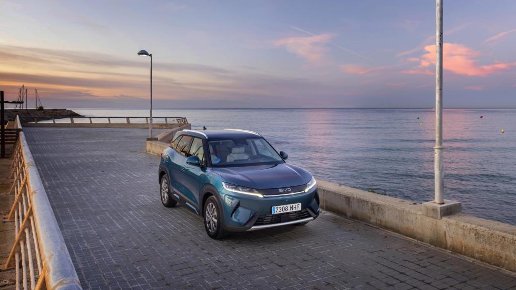 El BYD Atto 2 DM-i es un modelo del segmento de los SUV urbanos.