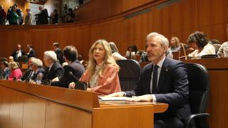 Azcón, antes de iniciar el discurso de investidura