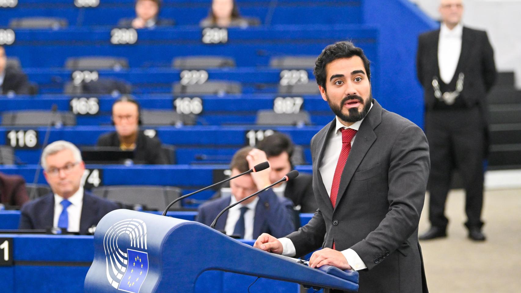 Alvise Pérez, durante una intervención en el pleno de la Eurocámara en Estrasburgo