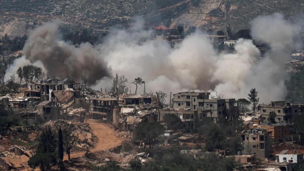 Bombardeos en una localidad fronteriza del Líbano.