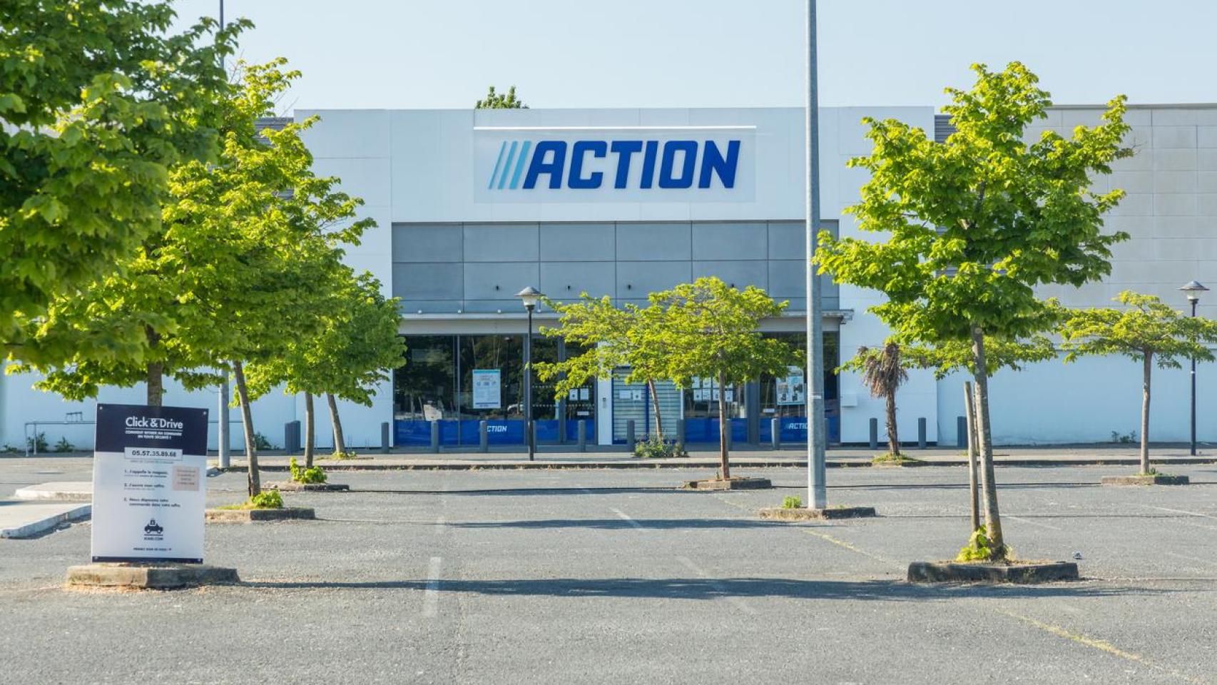 Fachada Action.