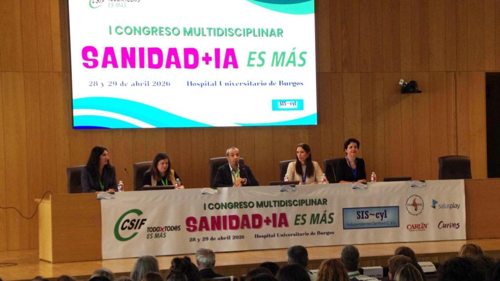 Imagen del congreso con la IA como protagonista y la presencia de CSIF.