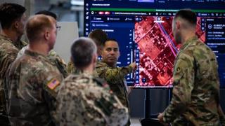 Militares de EE. UU. y Alemania usando software de Palantir.