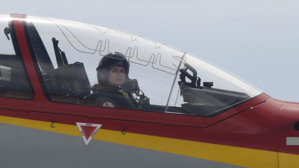 Leonor, en la Academia General del Aire y del Espacio, en su segundo vuelo.