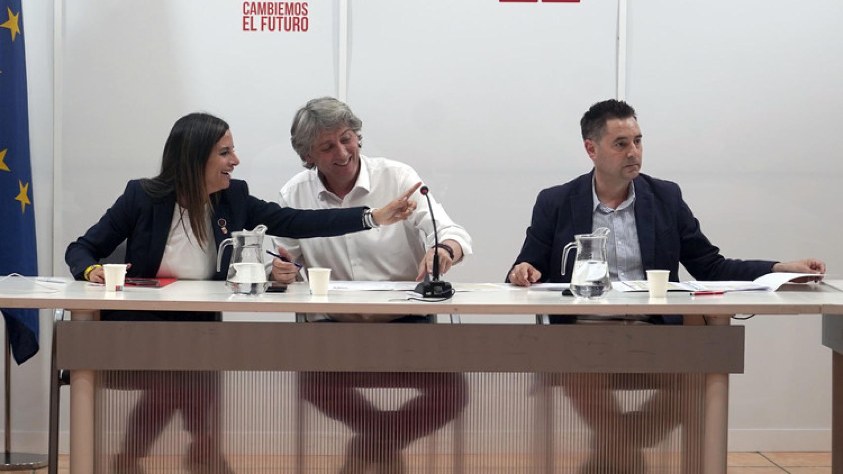 El secretario general del PSOE de Castilla y León y portavoz en las Cortes, Carlos Martínez, preside el Plenario de la Comisión Ejecutiva Autonómica (CEA) del PSOECyL.