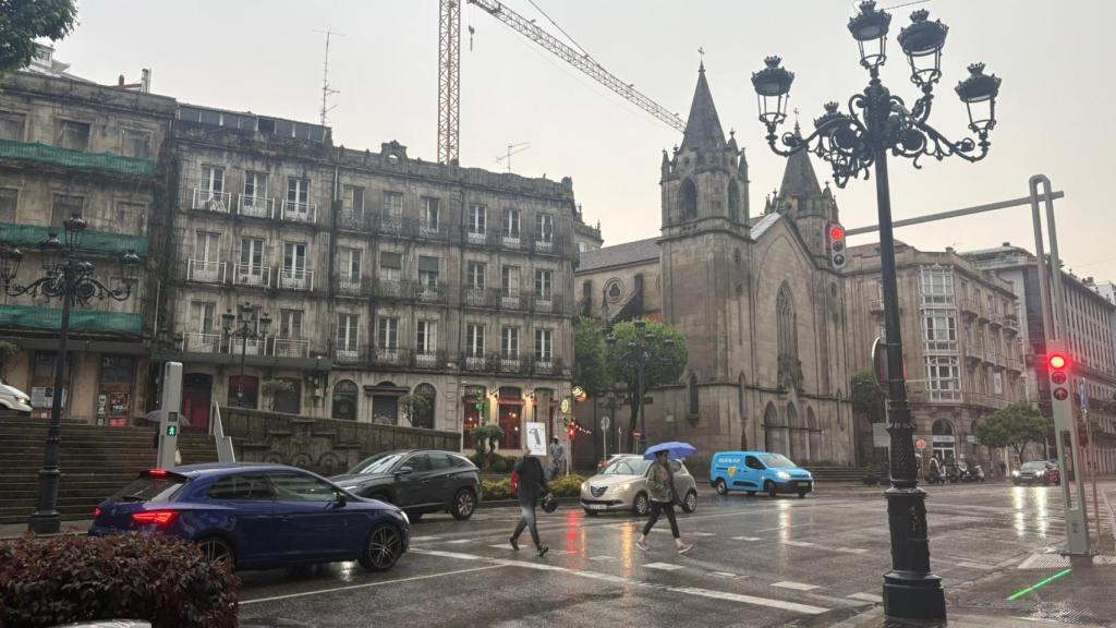 Lluvia, rayos y truenos en Vigo.