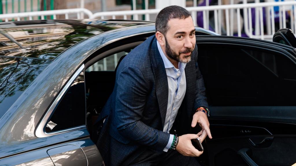 Víctor de Aldama llegando al Tribunal Supremo antes de una de las sesiones del juicio.