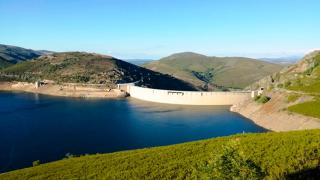 El embalse español con una potencia de 1.800 MW que apunta a ser el corazón energético de Europa con una inversión histórica