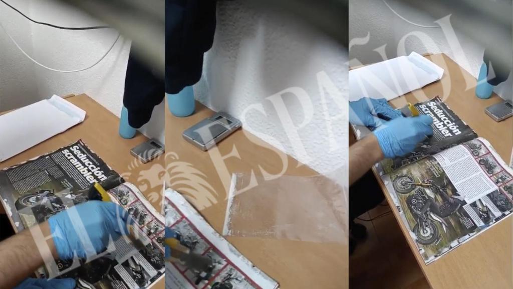 Imagen del vídeo grabado por funcionarios de prisiones en el que se muestra cómo un perro detector localiza drogas impregnadas en una revista de motos.