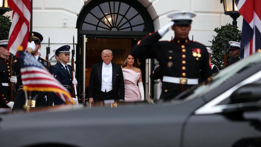Donald Trump y Melania antes de la cena de gala con el rey Carlos III y la reina Camila en la Casa Blanca.