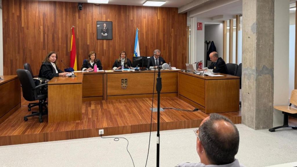 Juicio contra Pedro María M.O. , procesado en varias ocasiones por estafas cometidas en falsos alquileres de pisos en Vigo